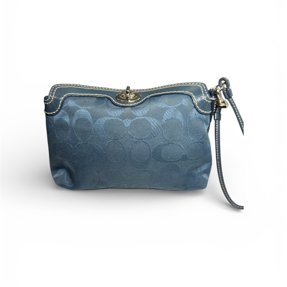 Y2K Coach Blue signature Turnlock wristlet - Picture 7 of 13